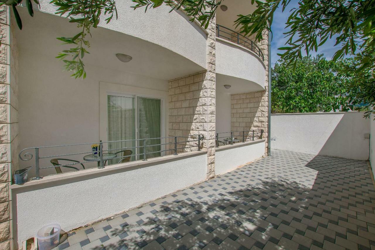 Apartments Villa Aquamarine Duće 外观 照片