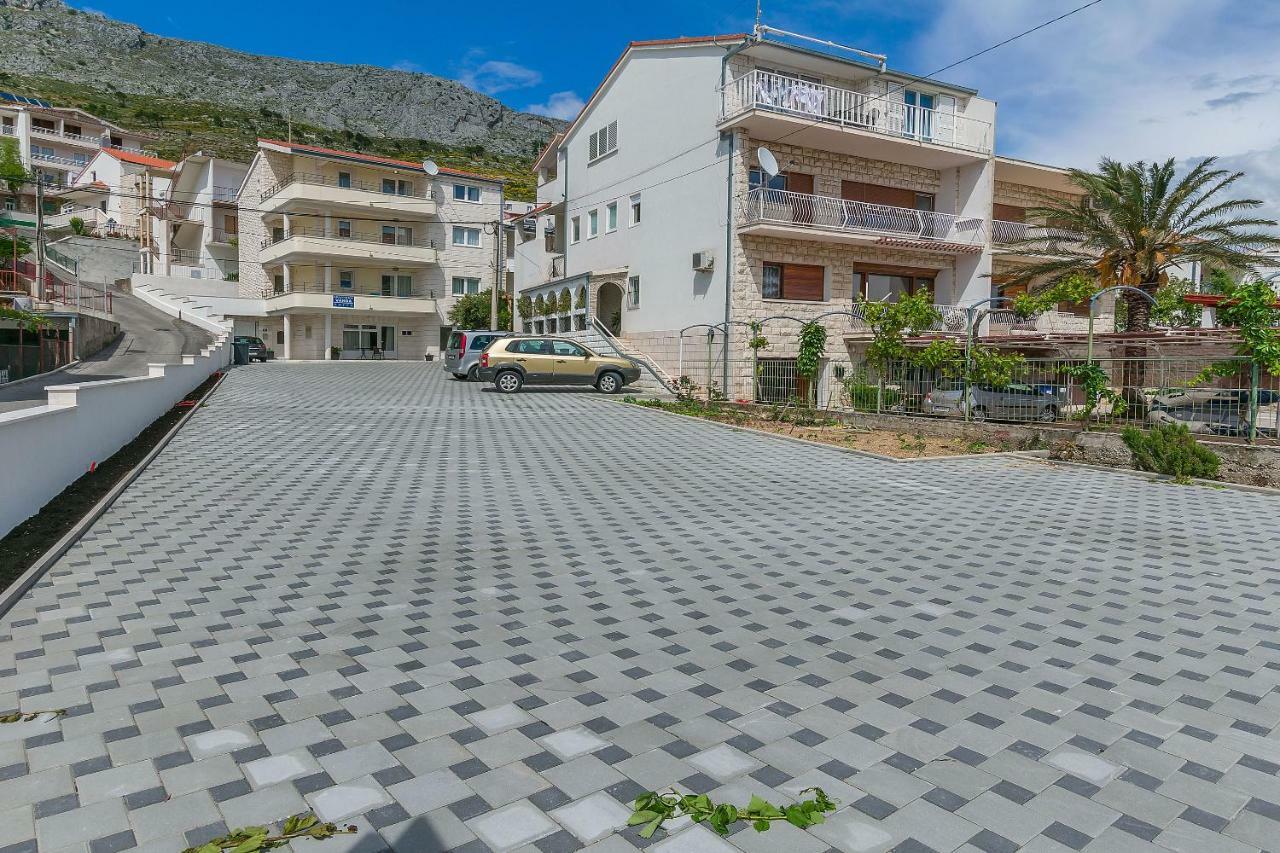 Apartments Villa Aquamarine Duće 外观 照片